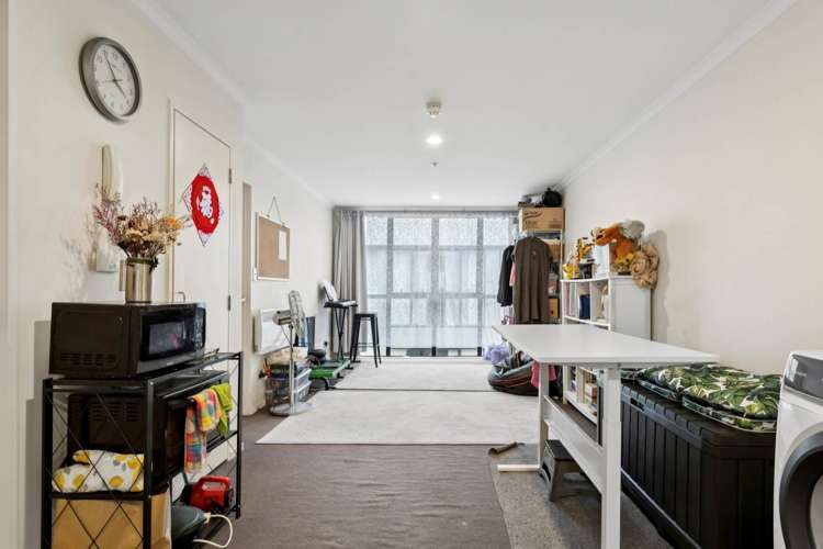 B708/176 Broadway Newmarket_3