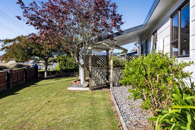 7 Swansea Road Stratford_33