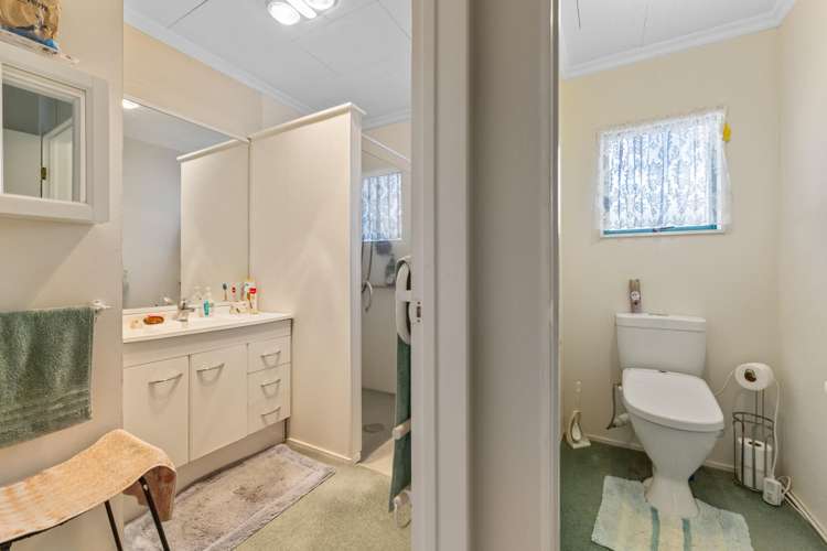 4 Julian Place Westown_13