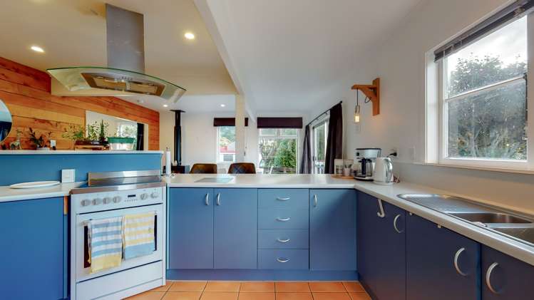 20 Larsen Crescent Tawa_4