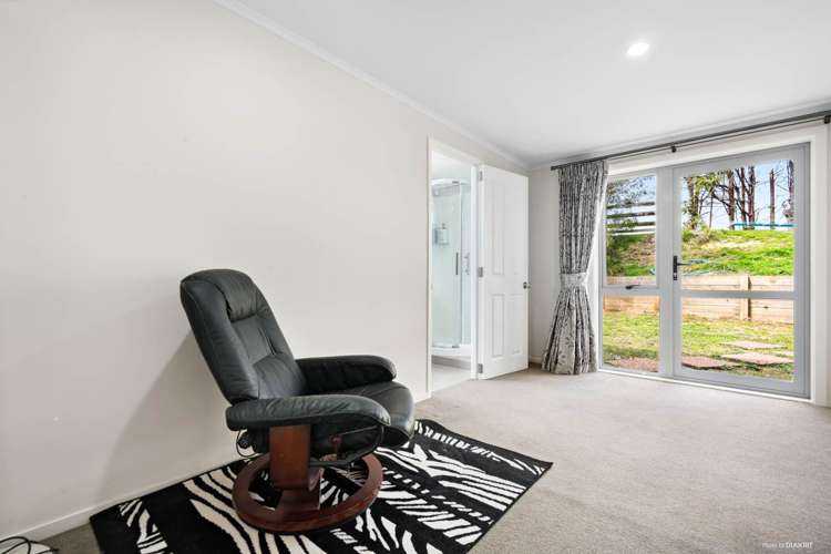 536 Monument Road Clevedon_11