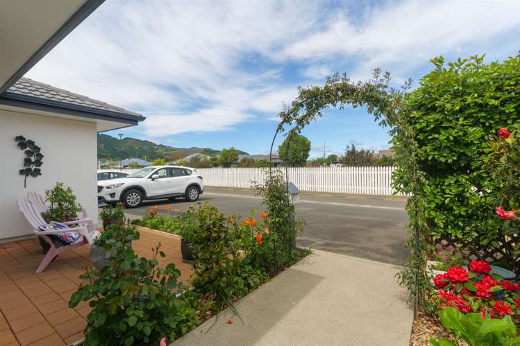 13 Ivy Crescent Richmond_7