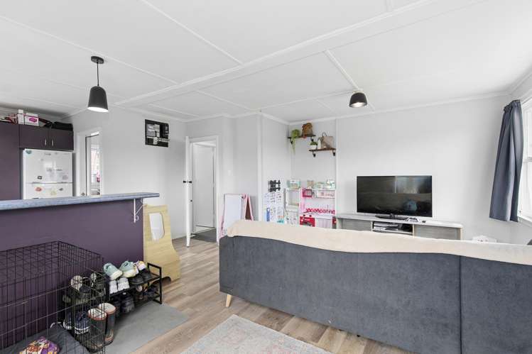 9 Morere Street Titahi Bay_20