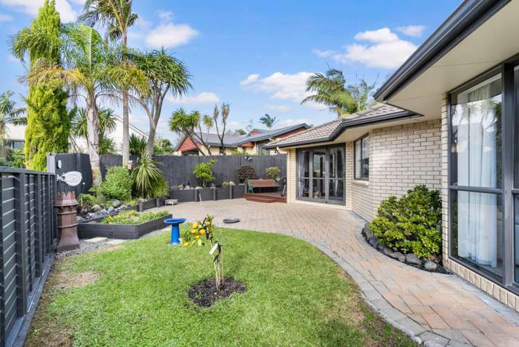 2/33 Kay Drive Blockhouse Bay_10