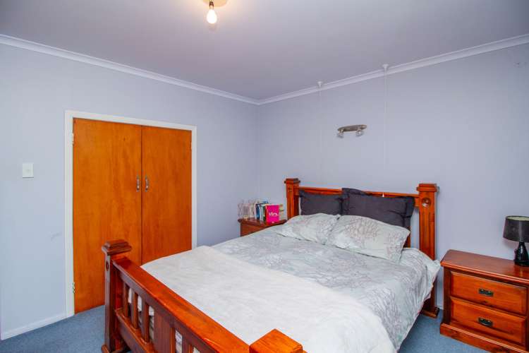 88 Hair Street Wainuiomata_13