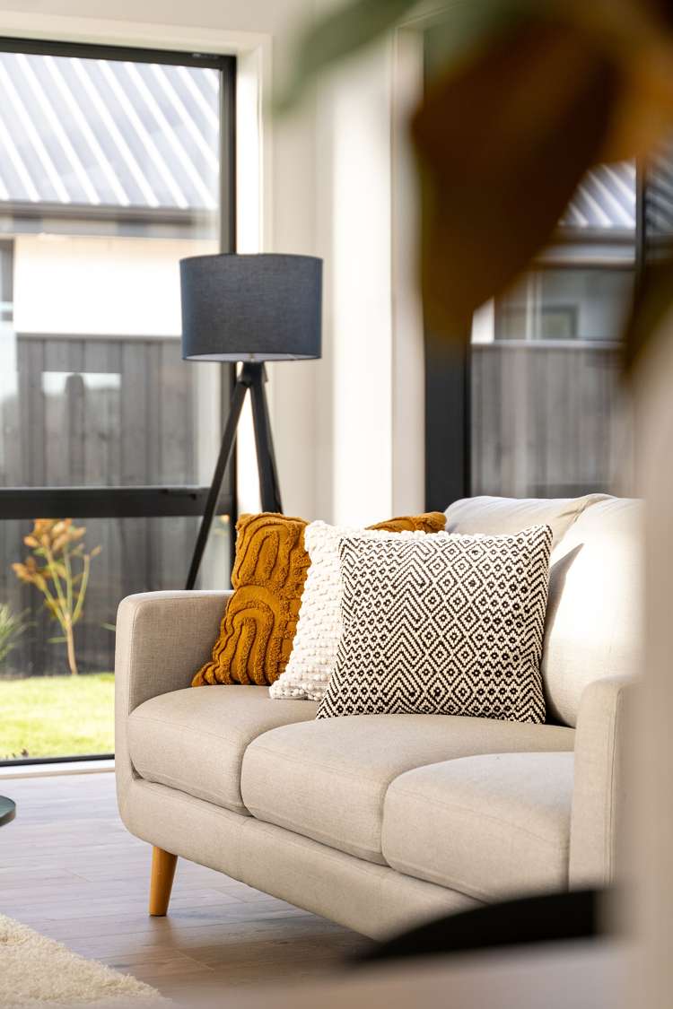 6 Alan James Lane Prebbleton_28