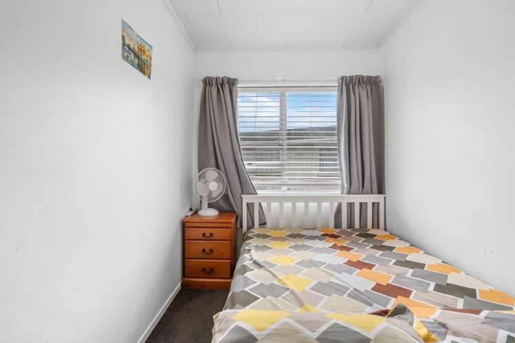 2/6 Snead Place Hamilton East_6