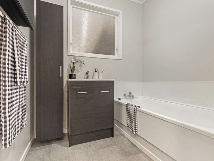 104 Grand Vue Road Kawaha Point_15