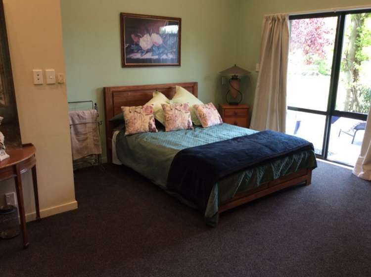 2585 South Eyre Road West Eyreton_10