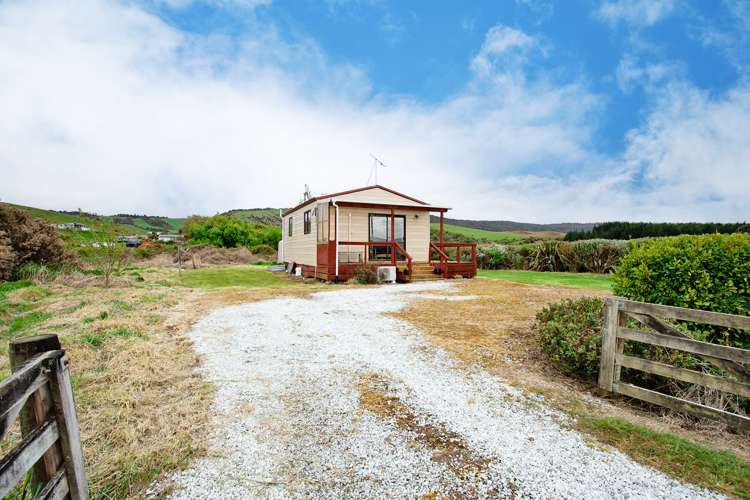 2 Antrim Street Catlins Surrounds_17