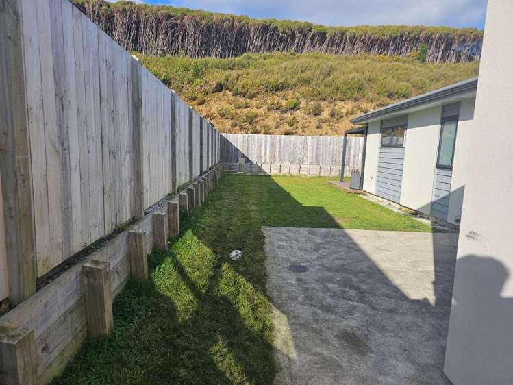 39 Brian Morgan Terrace Wainuiomata_12