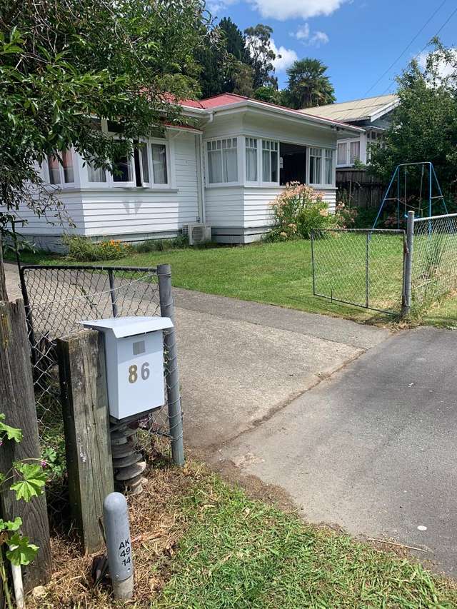 '30s Gem on sunny section