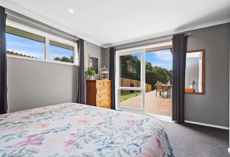 40 Pebble Beach Boulevard Te Kamo_6