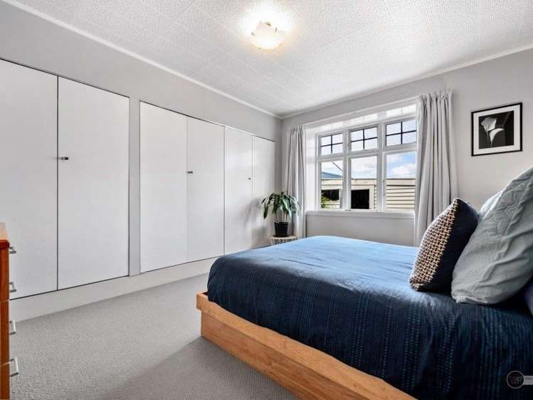 14 Bristol Square Central Hutt_6