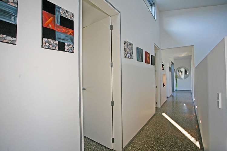 7 The Ridge Kennedys Bush_33