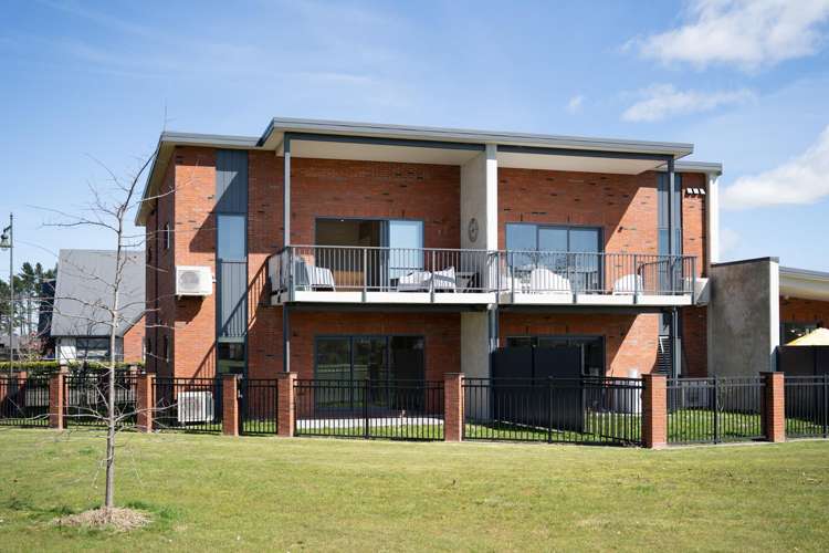 4/49 Pengover Avenue_1