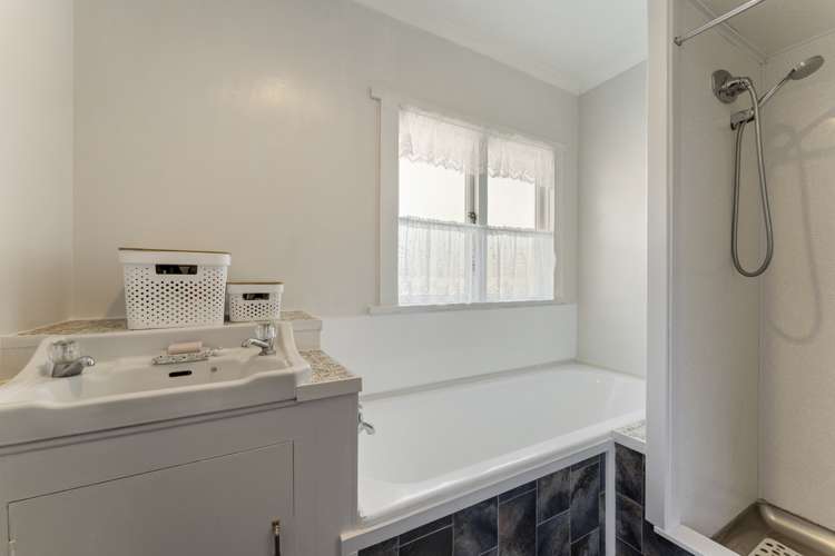 27 King Street Otautau_8