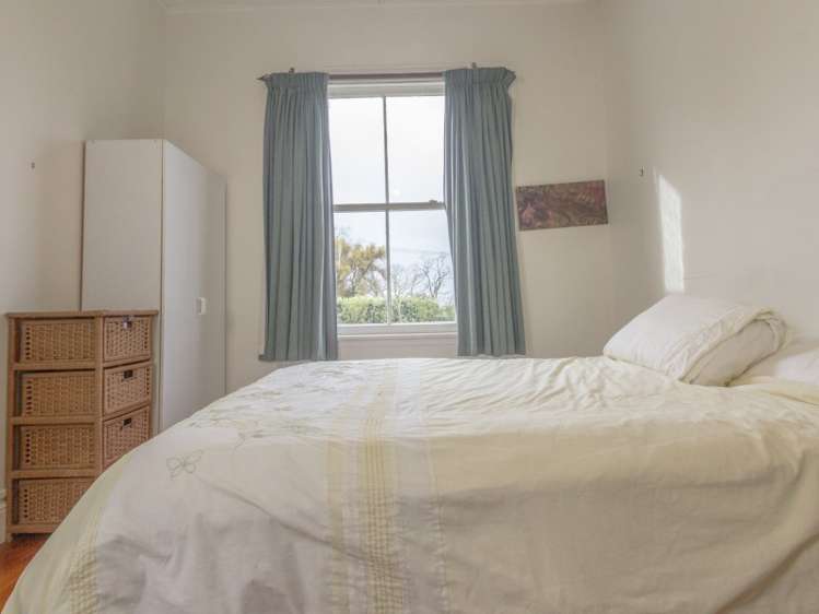 288 Cornwall Road Carterton_7