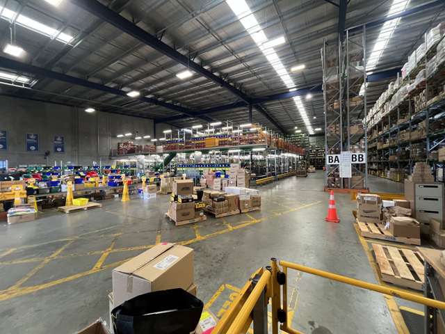 87 Kerrs Road Wiri_3