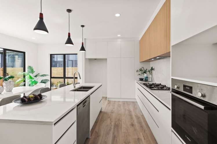 51 Turret Lane Hobsonville_3