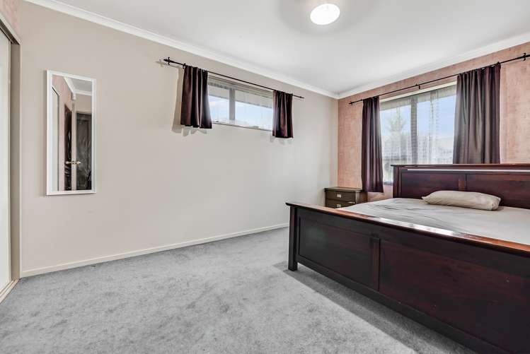 14 Farnborough Drive Nawton_9