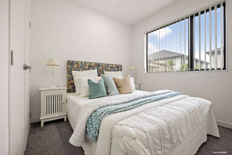 5 Christella Street Flat Bush_18