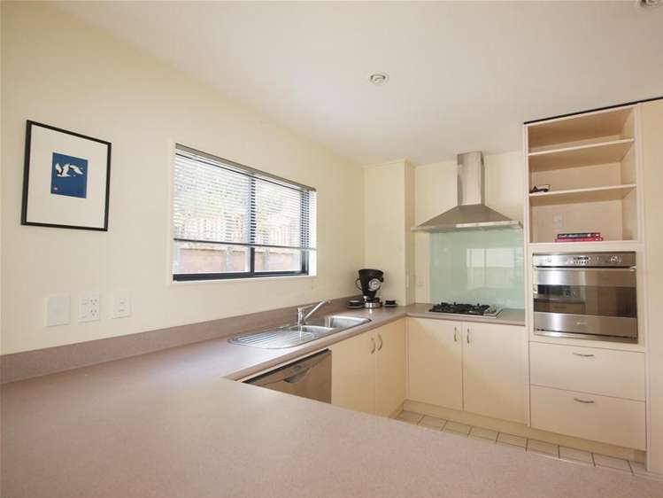 4 Halewood Grove Churton Park_1