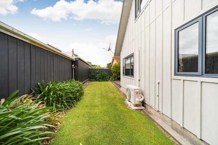 34A Hereford Street West End_19