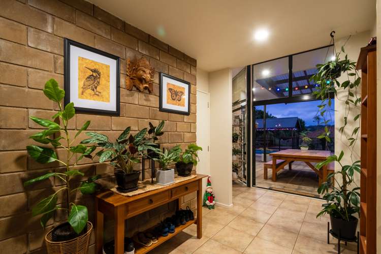 8 Cloverfields Drive Waimauku_7