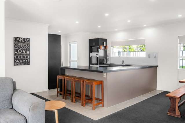 42 Gilbass Avenue Hamilton Lake_4