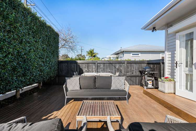 23 Ennismore Road Mount Albert_7