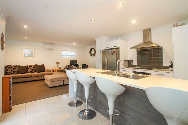 91 Maylee Crescent Gulf Harbour_5