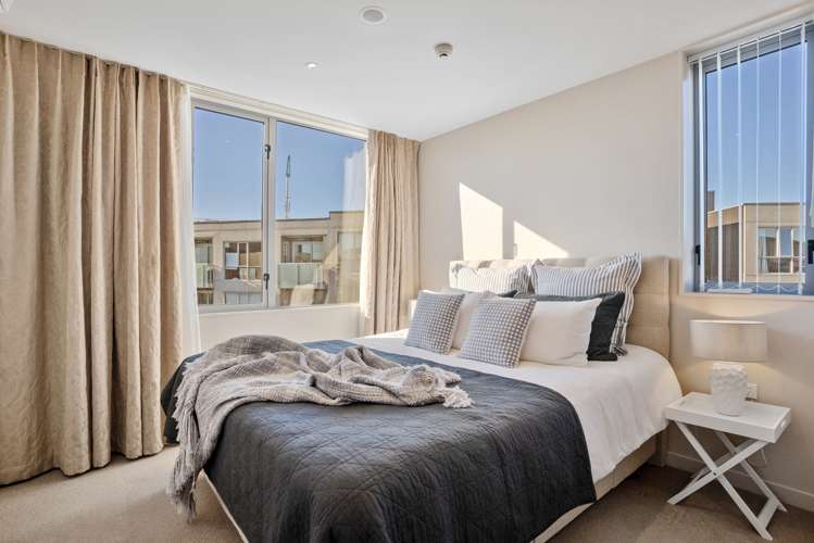 506/25 Don Mckinnon Drive Albany_7