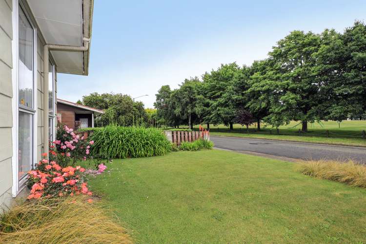 57 Kingsley Drive Flaxmere_13