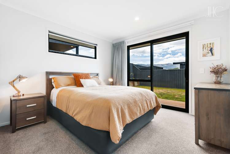 8 Searle Drive Cromwell_5