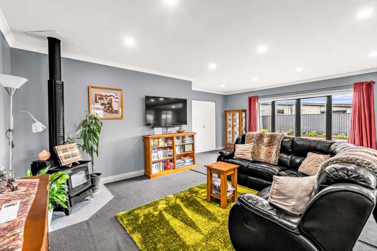 3 Robina Place Gore_18