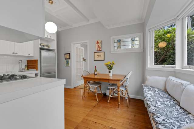 1/15a Kerr Street Devonport_4