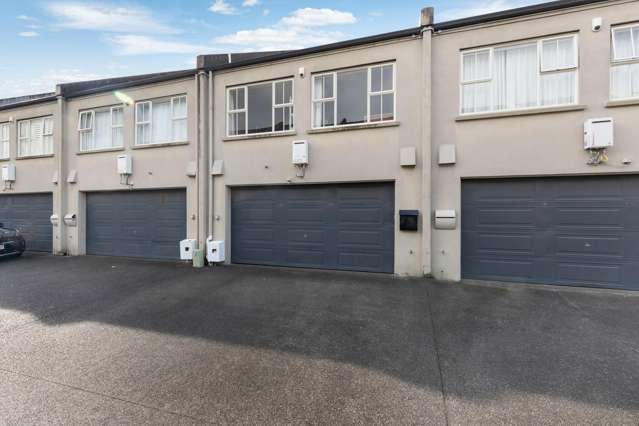 8 Leneford Drive East Tamaki_2