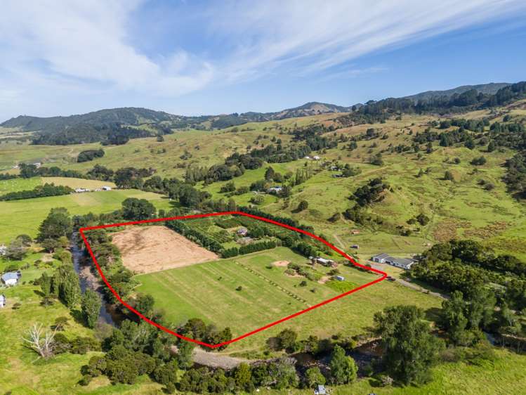 75 Hooks and Halls Road Waimamaku Far North Rural Property For