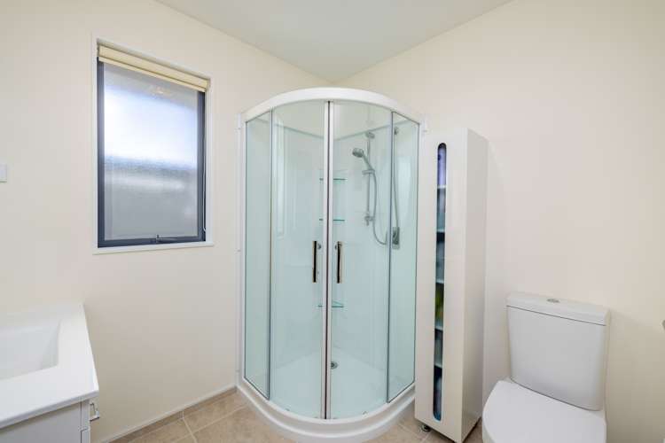 35 Loughton Street Burwood_8