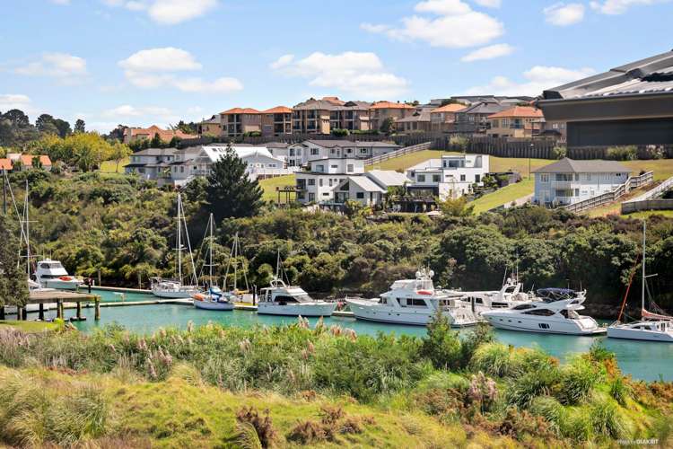 81 Pinecrest Drive Gulf Harbour_25