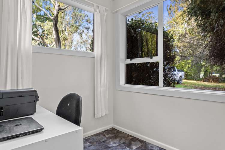 481 Marshland Road Marshland_11