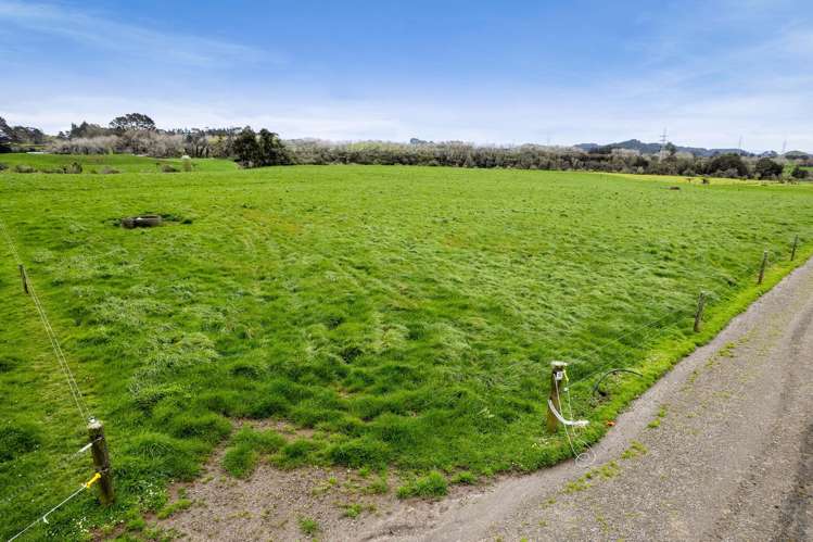 202 Alfred Road Egmont Village_13