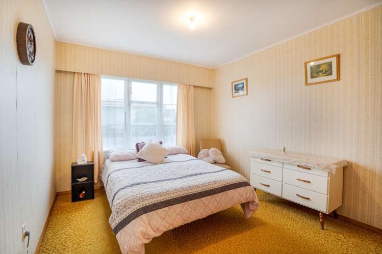 51 Leicester Street Cannons Creek_6