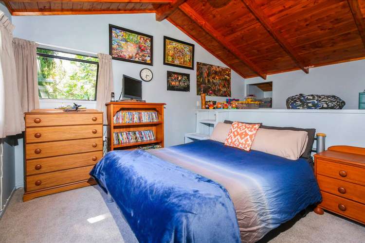 22 Valley Road Titirangi_10