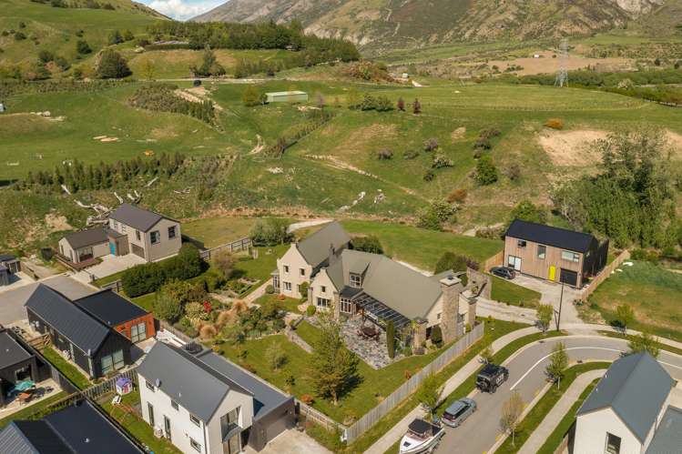 11 Lorne Street Dalefield/Wakatipu Basin_28