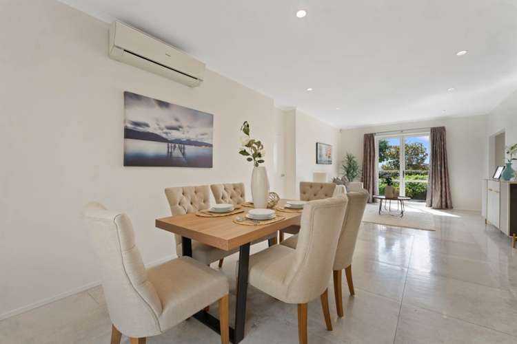 35 Mackay Drive Greenhithe_8