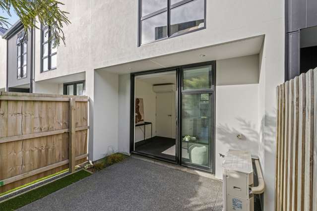 6/35 Gracefield Avenue Christchurch Central_3