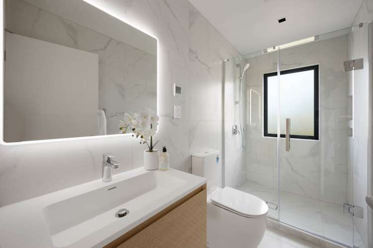 2 Hollywood Avenue Epsom_15