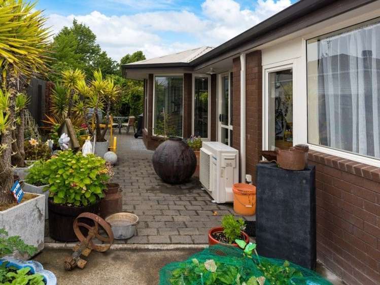 33a Adams Lane Springlands_13